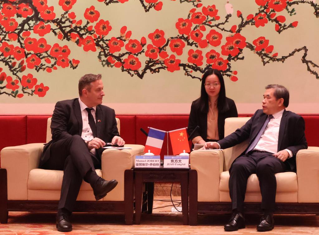 會談合影2.jpg 會談合影2.jpg